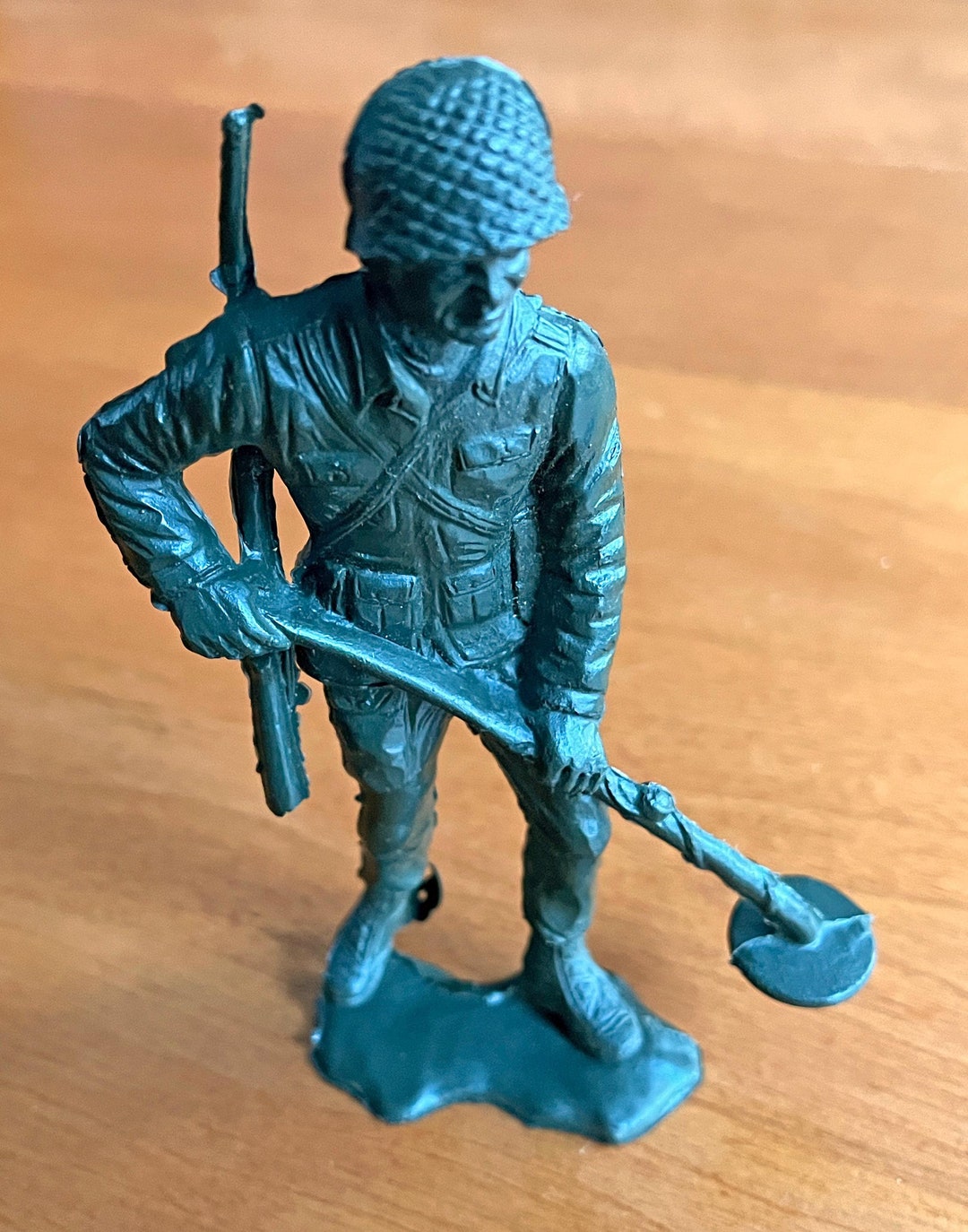 Vintage Plastic Army Man Mine Sweeper - Etsy