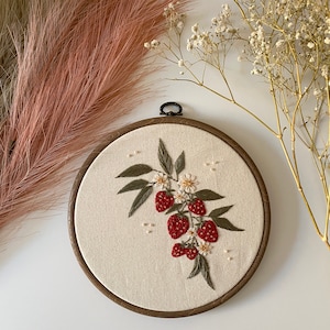 Strawberry Dream PDF, PDF instant download, Digital file, PDF embroidery pattern, Floral embroidery, Botanical embroidery, wall decor image 8