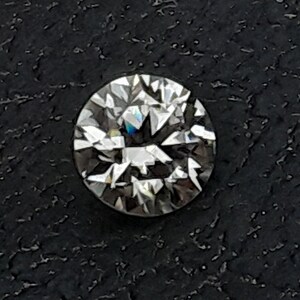 Moissanite VVS1, 1.0ct Carat 6.5mm, I-J Color  Brilliant, Excellent jewelry diamond ring material