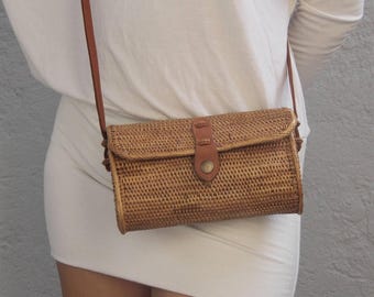 Mini Ate Rattan Slingbag: Bali Leather Purse
