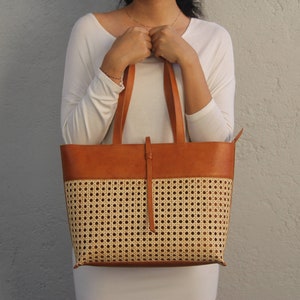 Handgefertigte Henkeltasche Leder Sommertasche Rattan Damen Bürotasche