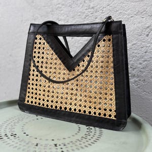 Rattan Handtasche mit Lederband Sommertasche für Urlaub Geschenkidee