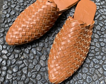 Vegan Leather Mules: Handwoven Leather Women Flat Shoes
