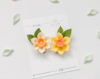 Daffodil hair clip, daffodil headband, girl baby toddler hair clip, spring hair clip, spring photo shoot, daffodil clip, baby shower gift
