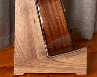 AVAILABLE NOW! Solid American walnut acoustic guitar stand