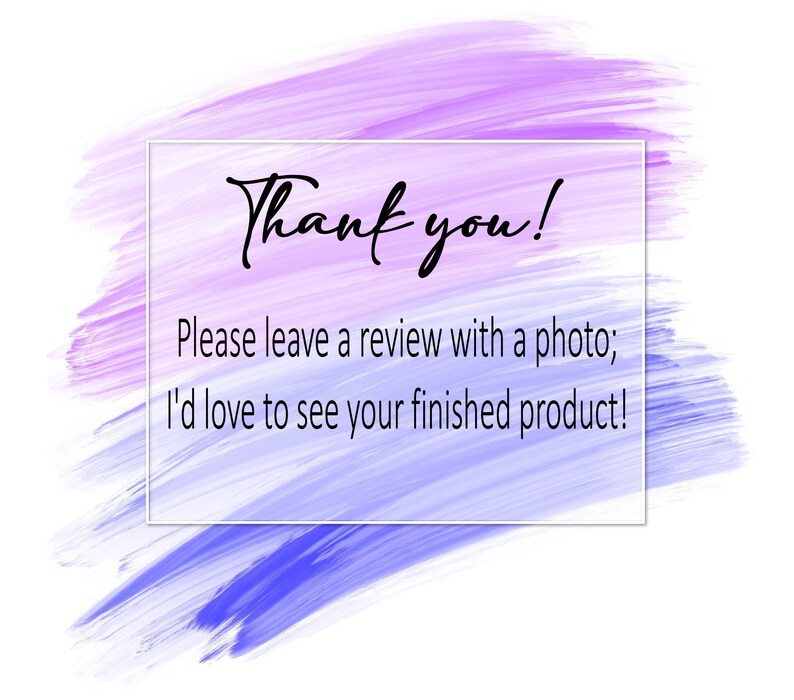 K&ouml;nnte beinhalten: Ein lila-blauer Aquarellhintergrund mit einem wei&szlig;en Kasten, der den Text "Vielen Dank! Bitte hinterlassen Sie eine Bewertung mit einem Foto; Ich w&uuml;rde gerne Ihr fertiges Produkt sehen!" enth&auml;lt.