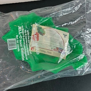 Vintage Jello-O Merry Traditions Holly Christmas Mold, 1987, Jell-O Brand Plastic Holiday Mold, 5 Cup Capacity, Vintage Holiday Mold, USA