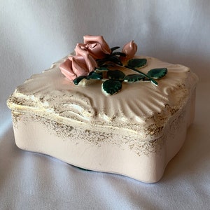 Vintage Lefton Square Lidded Pink Jewelry Trinket Box 3-Dimensional Pink Roses & Stems, Gold Tone Accent Trim, Gift for Her, Country Cottage