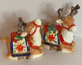 Vintage Christmas Holiday Reindeer Elk Poinsettia Bow Bell Salt & Pepper Shakers, CIB 48T001, Christmas Reindeer, Vintage Holiday Decor