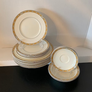 Vintage W.H. Grindley Belvedere China Plates, Georgian Ivory, Floral Band, Embossed Rim, Grindley Georgian Replacement, English China, MCM