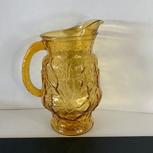 Vintage Amber Glass Anchor Hocking Yellow Rain Flower Glass Pitcher, Floral Pitcher, Anchor Hocking Lemonade Juice Glass Pitcher, Farmhouse
