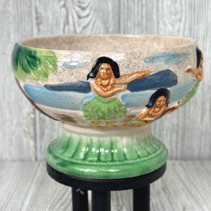 Vintage Orchids of Hawaii Round Footed Planer, Hawaiian Hula Scene, R-86, Small Space Planter, Hawaiian Tiki Decor, Collectable, MCM