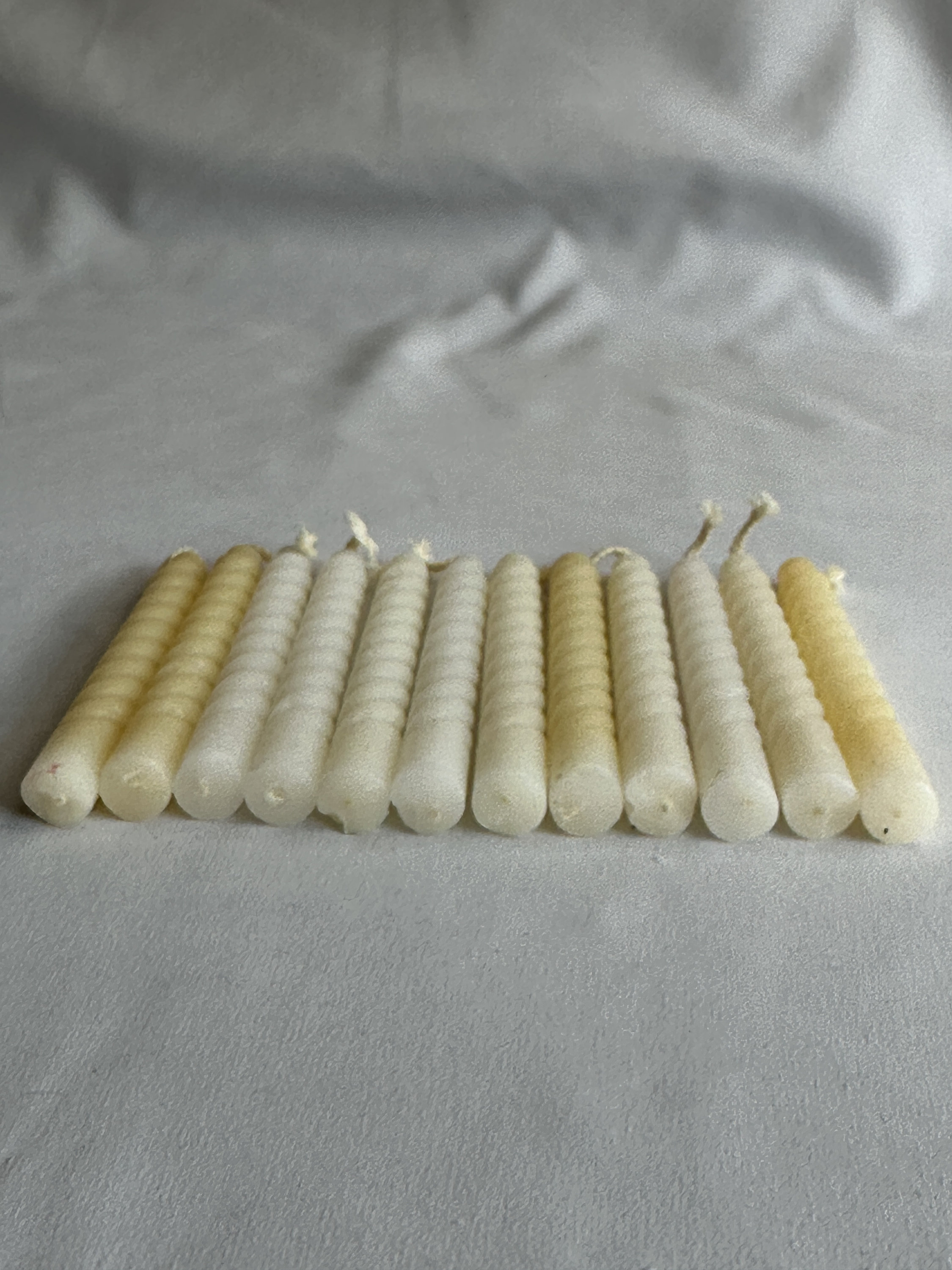 Vintage Colonial Angelabra #462 Twist White Candles With