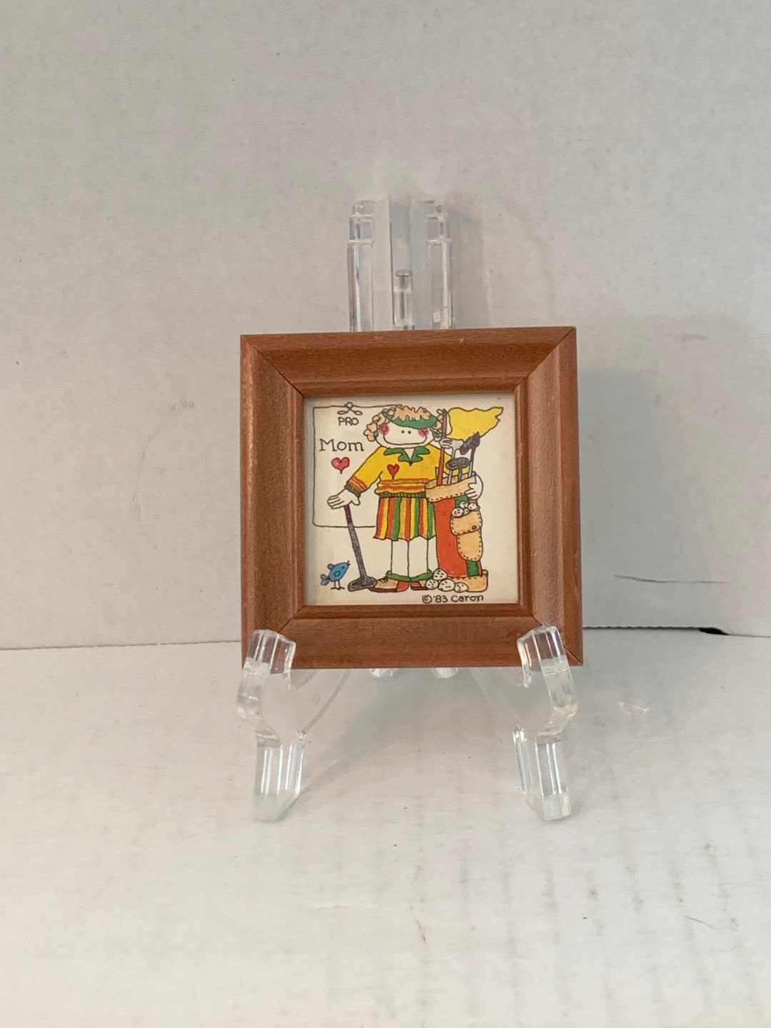 Vintage Pro Mom Golfer Square Magnet, 2 3/4