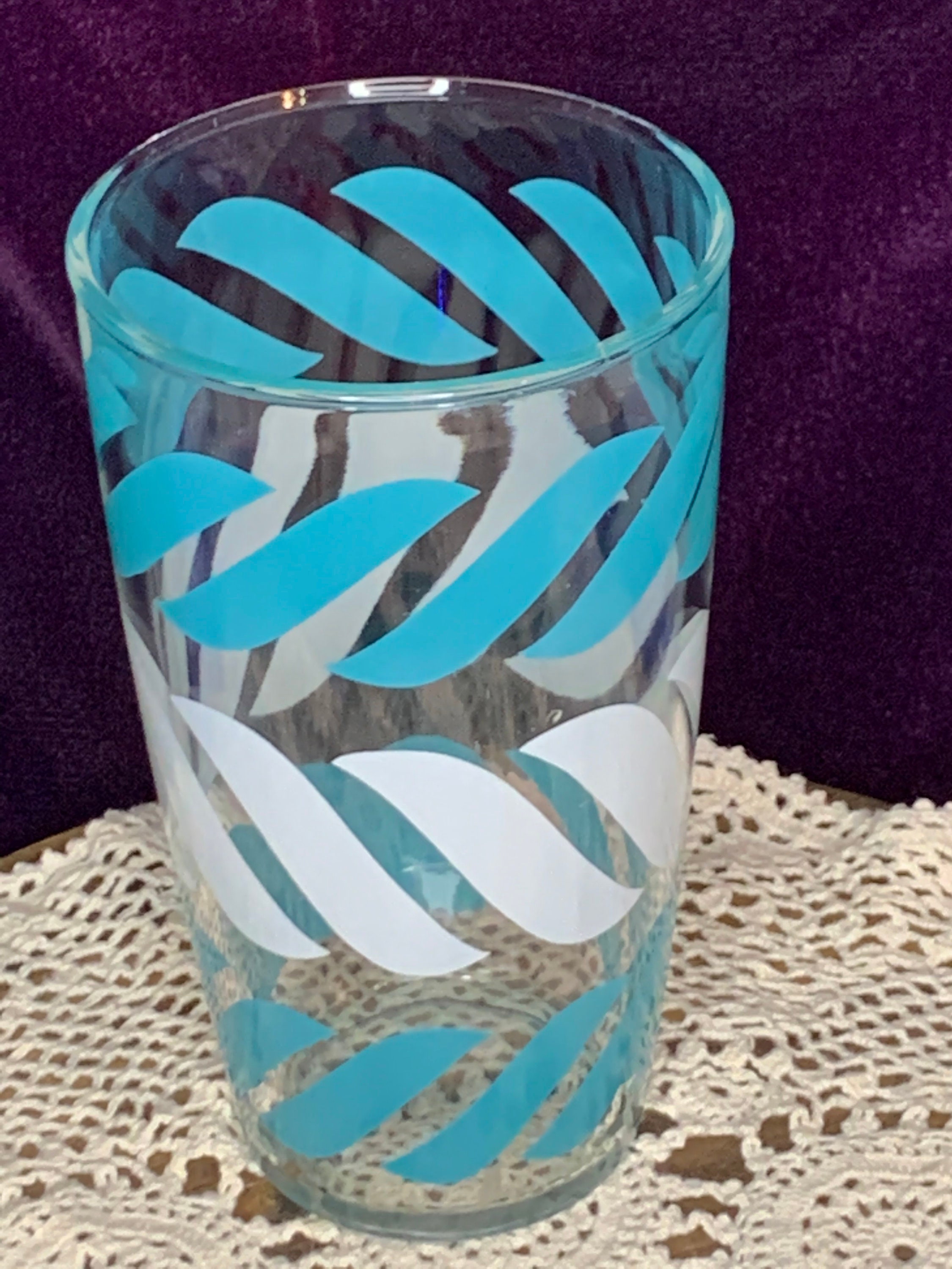 24 oz drinking glass