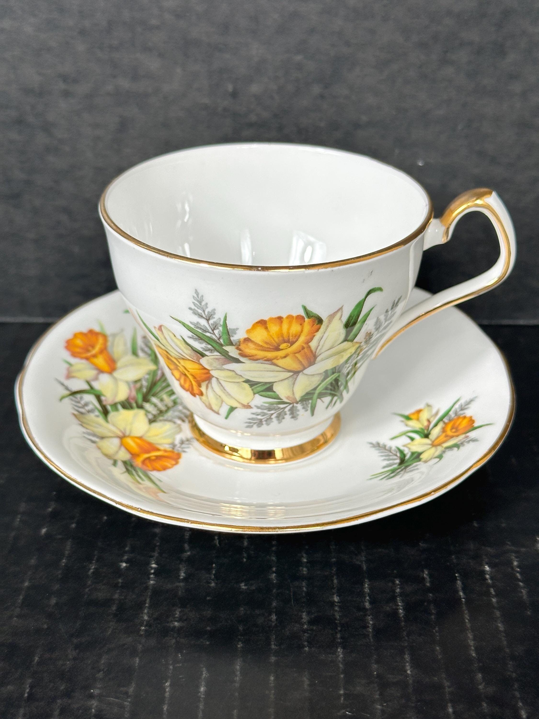Vintage Society X1787/7 Daffodil Pattern Teacup and Saucer Set