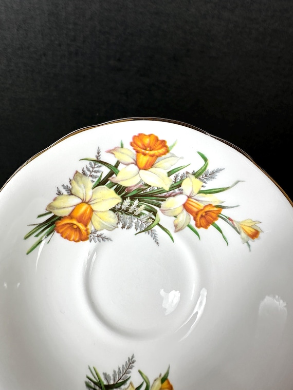 Vintage Society X1787/7 Daffodil Pattern Teacup and Saucer Set