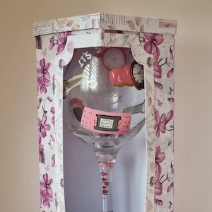 SVG -  Tall Wine Glass Gift Box/Display Box - DIGITAL DOWNLOAD ( No physical product - File will be sent to your email)