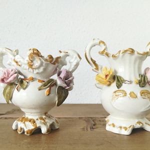 Set Bassano Italiaanse keramische minivaasjes met keramische bloemen, originele vintage jaren 70