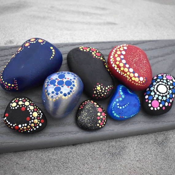 Empower With Painted Rocks Don't Worry Be HAPPY!/ Quotes / Words