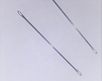 Set of two (2 pcs) double eyelet tool to transfer needles from ribbers to standard (4.5 gauge) knitting machines.