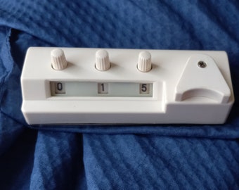 Row counter for Studio/Silver Reed/Singer knitting machines.