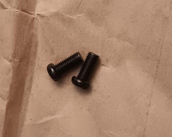Two thumb screws to attach thumb nut to the Brother carriage. FREE SHIPPING. Good alternative/replacement for a Brother 062681203 part.