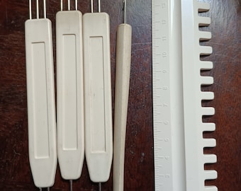 Set of stitch transfer tools and a needle selection comb for standard (4.5 mm) knitting machines)