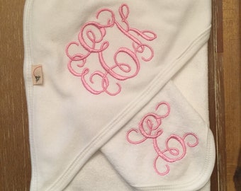 Monogrammed baby towel and washcloth set