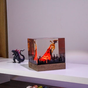 CHARIZARD POKEMON Epoxy lamp Aangepaste Pokemon Hars Lamp Hars Nachtlampje, Hars Hout Kunst Lamp, Aangepaste Diorama voor Pokemon Geschenken afbeelding 5