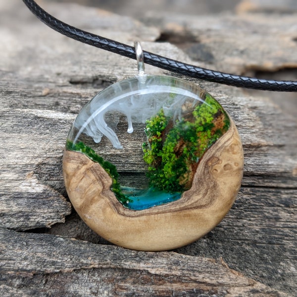 Diorama necklace, Epoxy resin pendant, Forest pendant, Gift For Mom