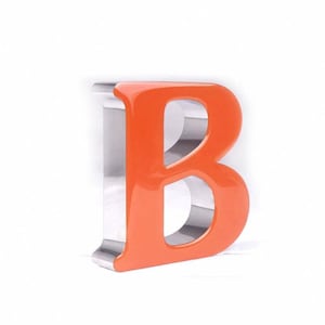 Letreros luminosos 3D frontales coloridos personalizados, producción de logotipos comerciales para exteriores