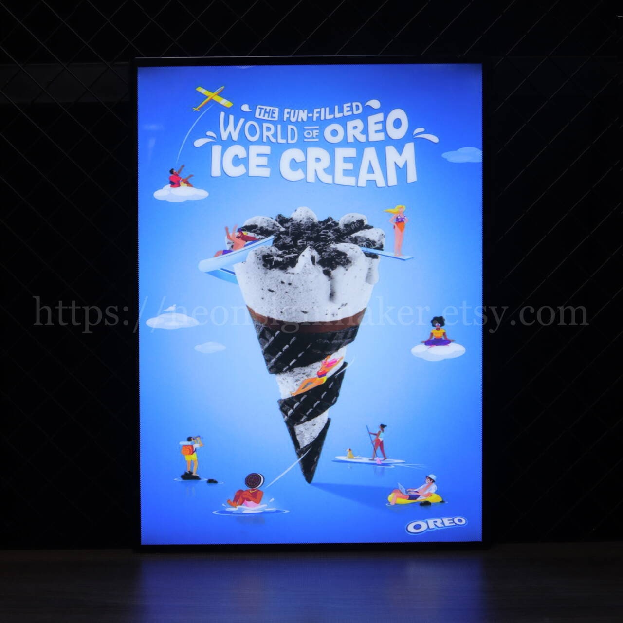 Ultrathin LED Light Box, Custom Ice Cream Poster Box for Business