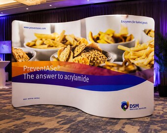 Custom Curved Fabric Display Wall, S Shape C Shape Trade Show Backdrop Stand