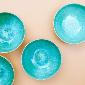 Bowl bowls made of ceramic (17 cm) in green/turquoise with hand-painted spiral décor | 2 bowls