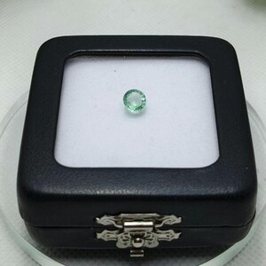 Natural emerald Zambian light colour round loose stone for  ring making unique stone for jewellery perfect quality