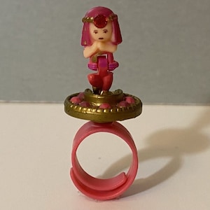 Bluebird Vintage Polly Pocket 1992 Rose Princess Ring *Complete