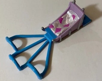 Mattel Vintage Polly Pocket 2000 Artic Pets Sled