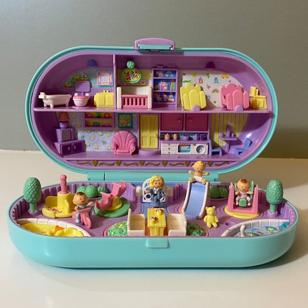 Vintage Polly Pocket Bluebird 1992 Babysitting Stamper Playset *Complete