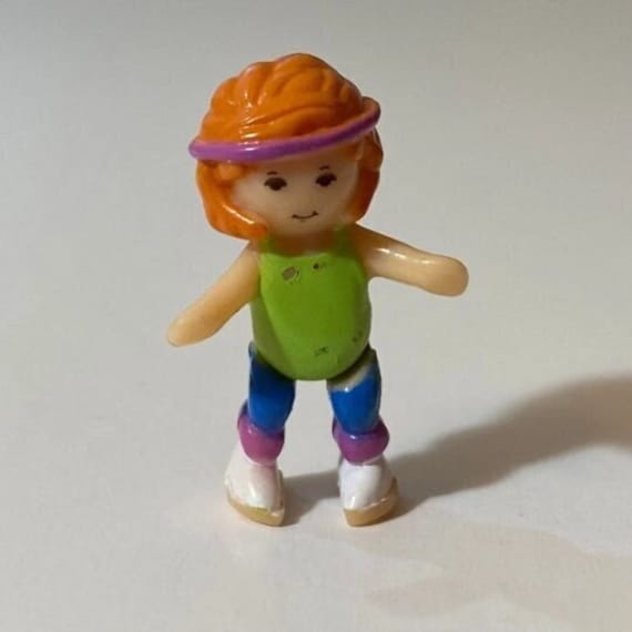 Polly pocket magical light up locket deals