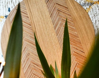 Table basse moderne Mid-Century en chêne et contreplaqué à chevrons