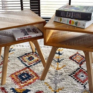 Good Night Stands, massief eiken en chevron multiplex patroon nachtkastjes, natuurlijk eikenhouten handgemaakte nachtkastjes met hardwax olie-afwerking