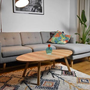 Mesa de Centro Chevron Oval Longa: Design Escandinavo Moderno de Meados do Século