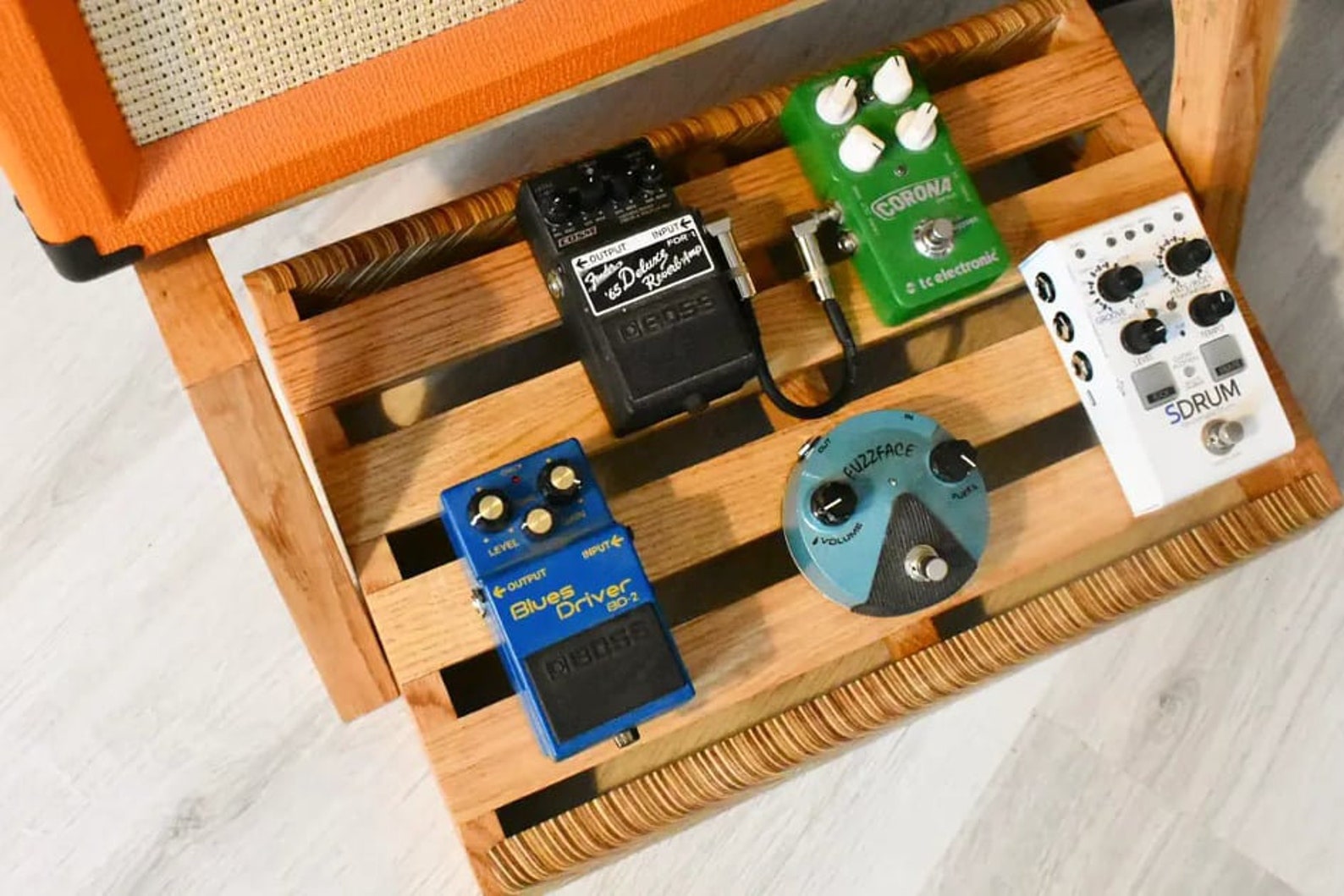 Bright Braids Oak & Plywood Pedalboard and Oak Amp Stand Gift Etsy
