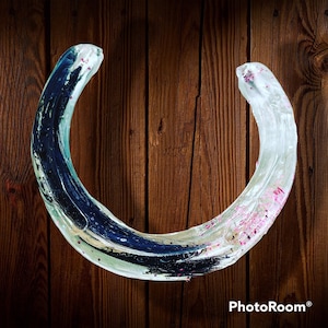 Resin Horse shoe keepsake