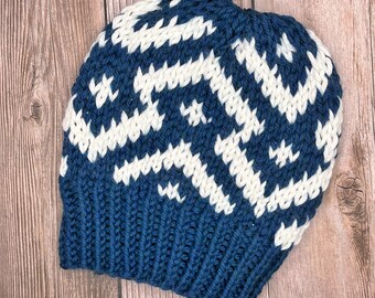 The Tapole Hat Digital Knitting Pattern | beanie | toque | FairIsle | colorwork | modern | customizable | bulky | squishy