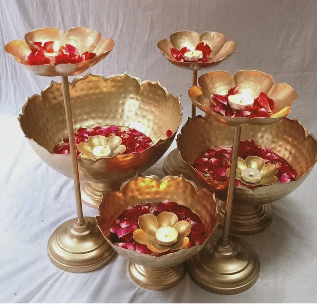 Urli Bowl Set With 3 Lotus Tealight Candle Stand & Floating Etsy