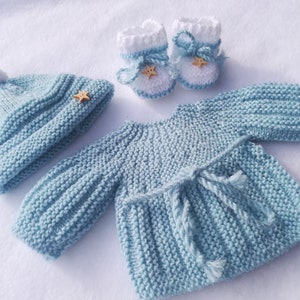 Baby set of matching wool bra, hat and booties, prema 42 cm