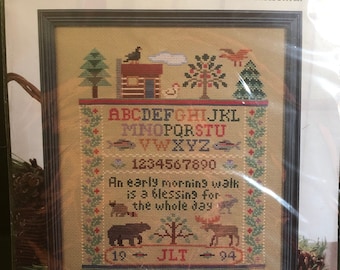 Lodge Sampler haft krzyżykowy autorstwa Bucilla