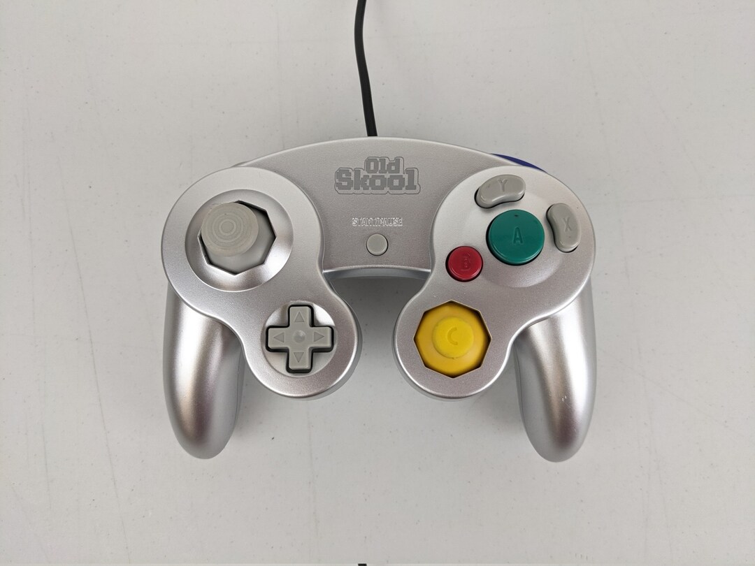 New Silver Replica Controller - Gamecube / Wii - Etsy